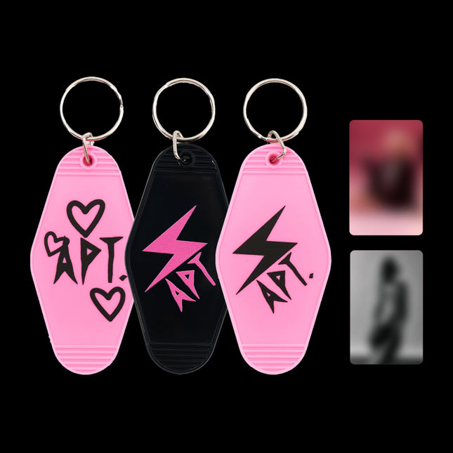 BLACKPINK ROSÉ - APT KEYCHAIN / [ROSIE] OFFICIAL MD