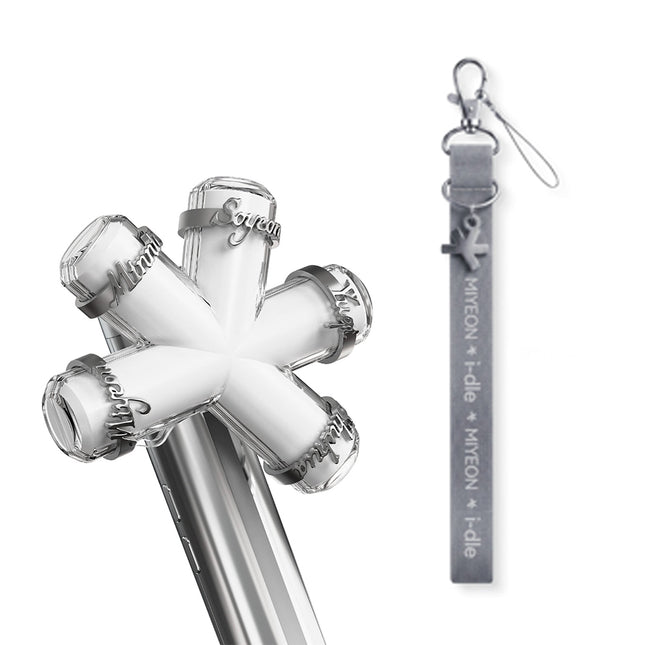i-dle - Official Light Stick Strap + Deco Ring Set (Member Selection)