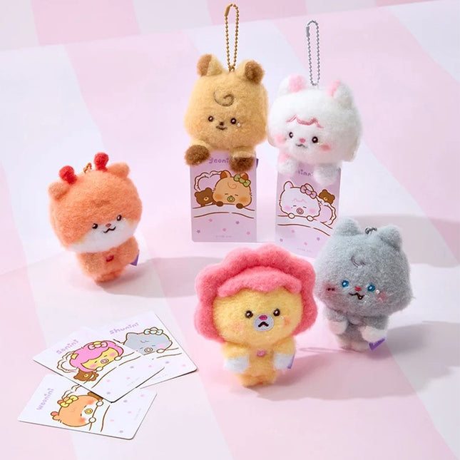 i-dle - Official MD MINNIE Baby Magnet Plush Doll Keyring + Photocard Set.(Member Selection)